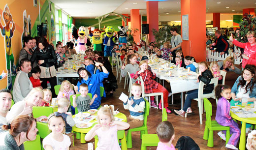 Photo of all the children enjoying the Pontins Croc Crew Breakfast Party.